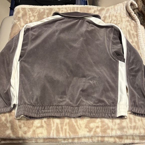 Fila Gray Velour Pants - Picture 14 of 14